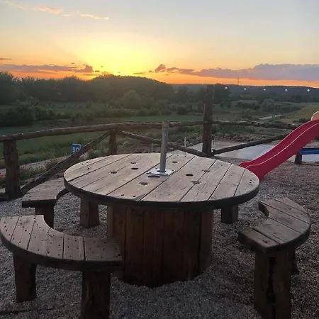 Holiday home La Charolesa Aguilera